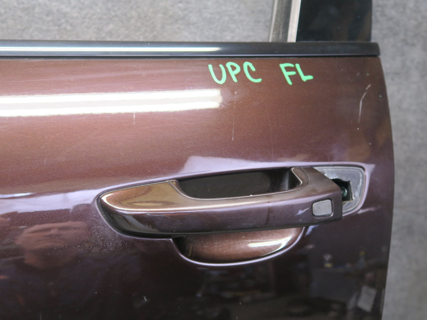 2011-2018 Porsche Cayenne 958 Front Left Door Shell Panel w Glass Mahagony