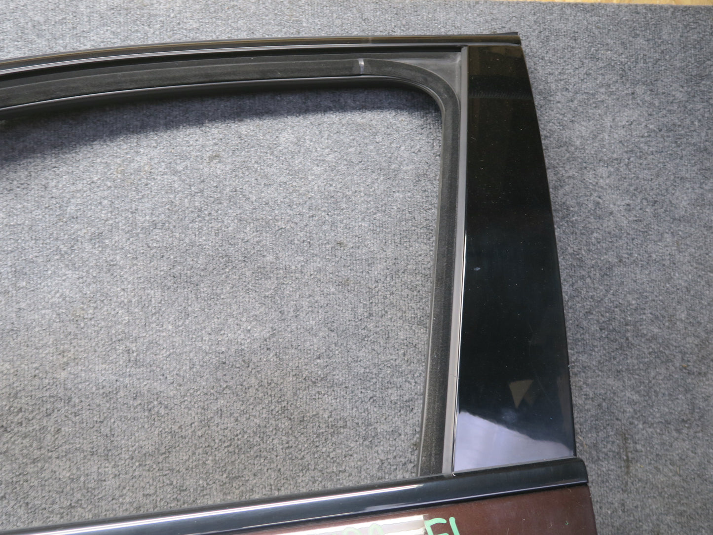 2011-2018 Porsche Cayenne 958 Front Left Door Shell Panel w Glass Mahagony
