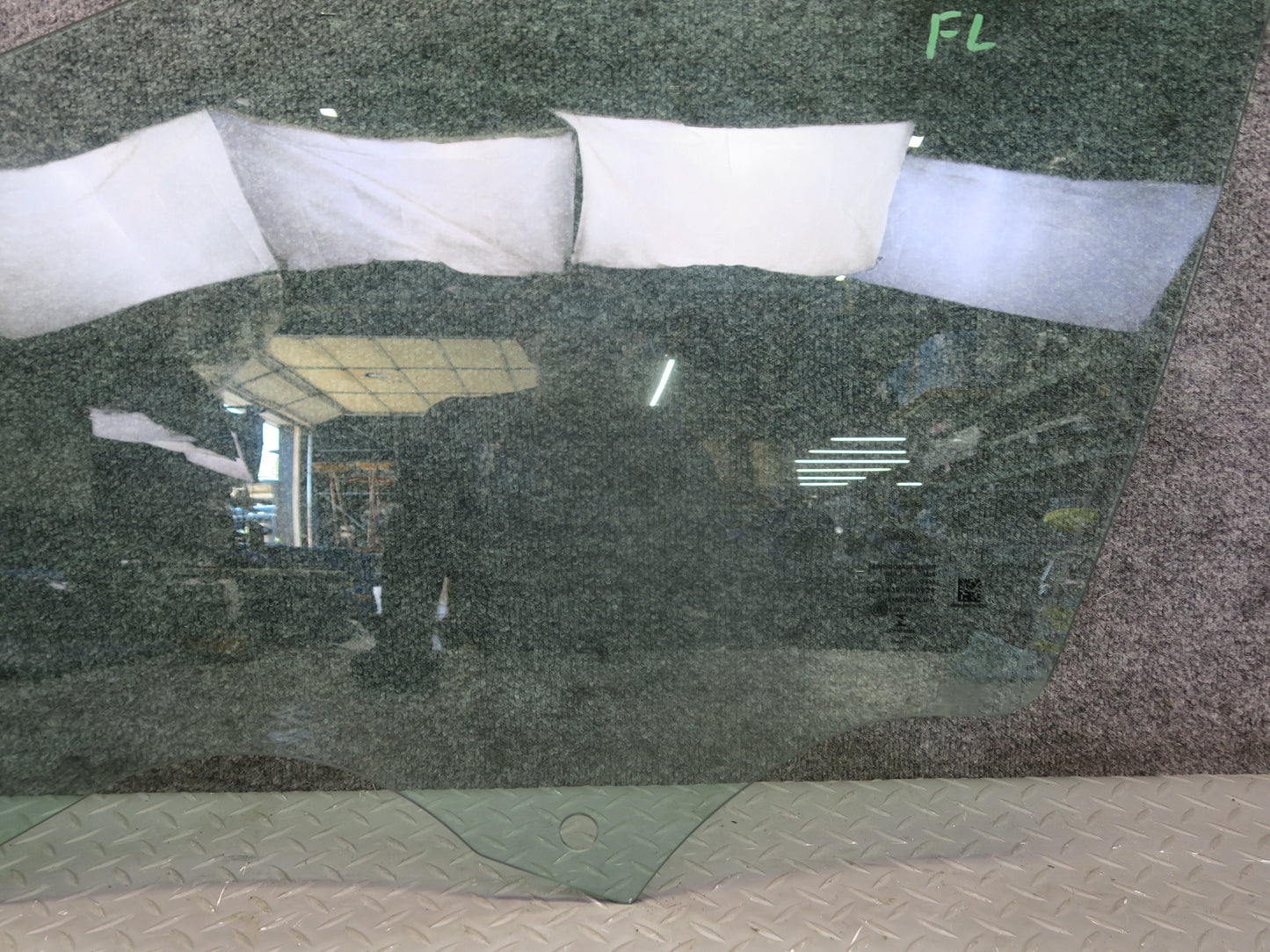 2017-2023 Alfa Romeo Stelvio Front Left Driver Side Door Glass Window