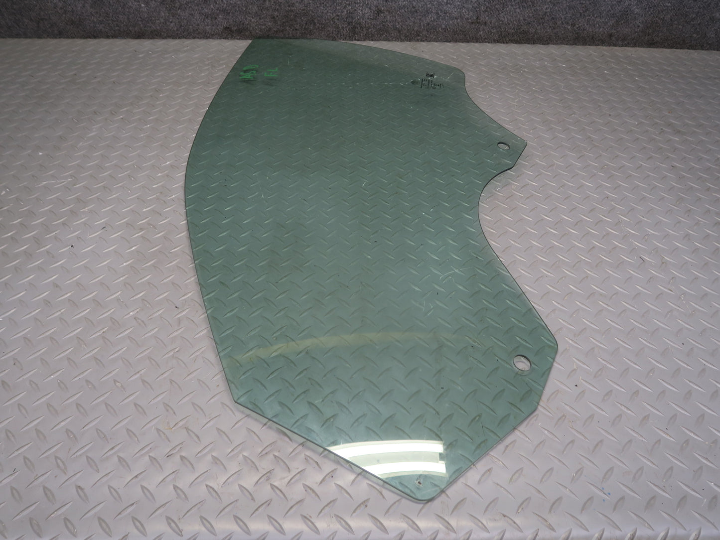 2017-2023 Alfa Romeo Stelvio Front Left Driver Side Door Glass Window