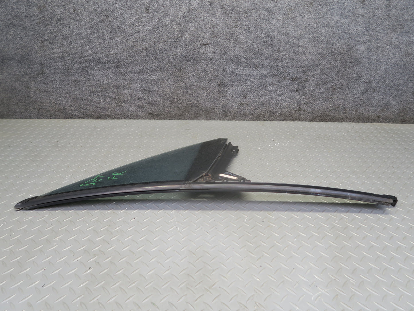 96-02 BMW E36/7 Z3 Roadster Front Right Door Fixed Glass Window OEM