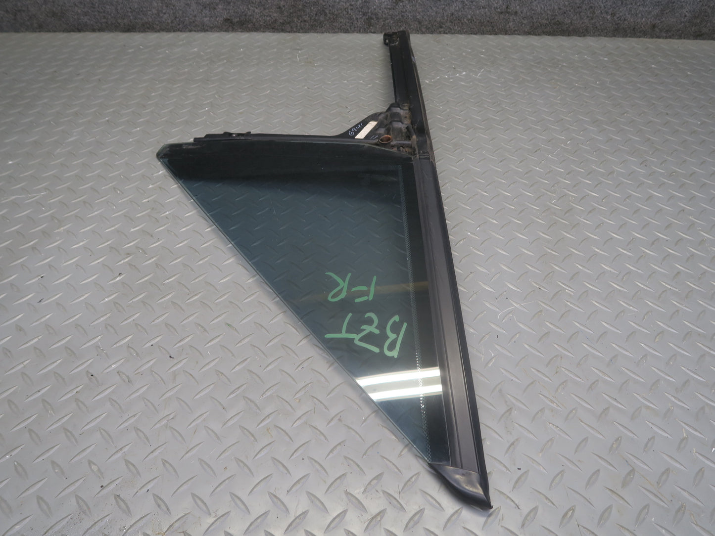 96-02 BMW E36/7 Z3 Roadster Front Right Door Fixed Glass Window OEM