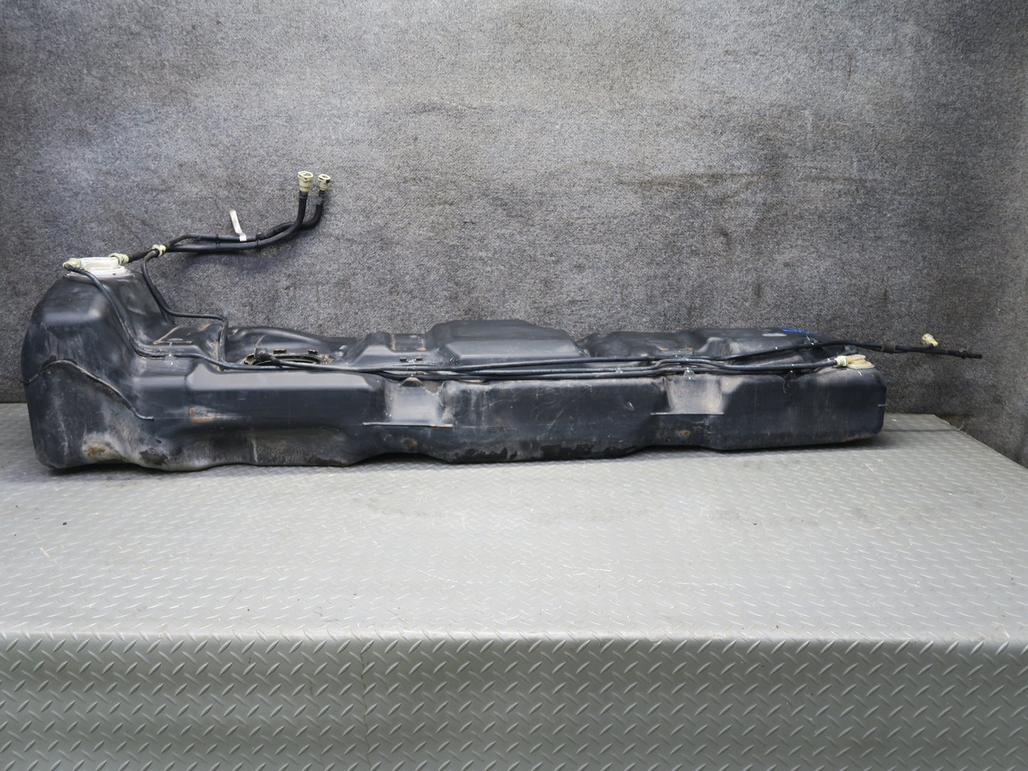 09-17 Jeep Wrangler JK 4-DOOR Gas Fuel Tank Unit 23 Gallon 52059729AF OEM