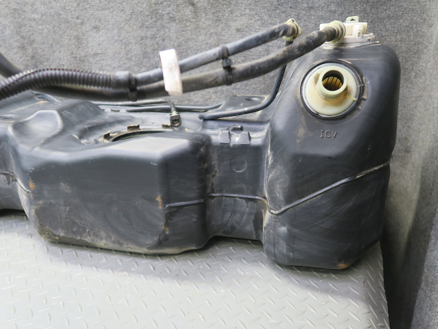 09-17 Jeep Wrangler JK 4-DOOR Gas Fuel Tank Unit 23 Gallon 52059729AF OEM