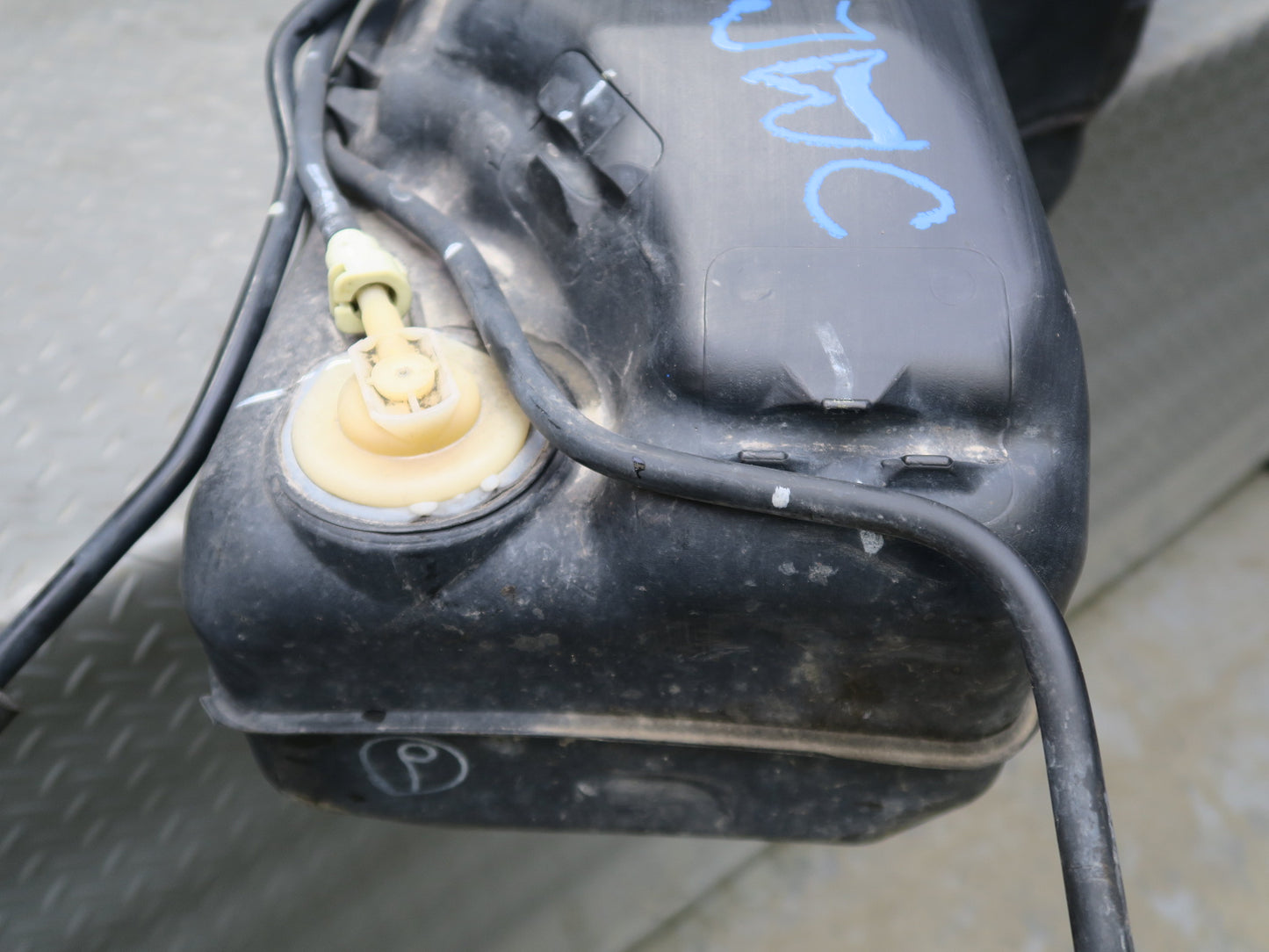 09-17 Jeep Wrangler JK 4-DOOR Gas Fuel Tank Unit 23 Gallon 52059729AF OEM