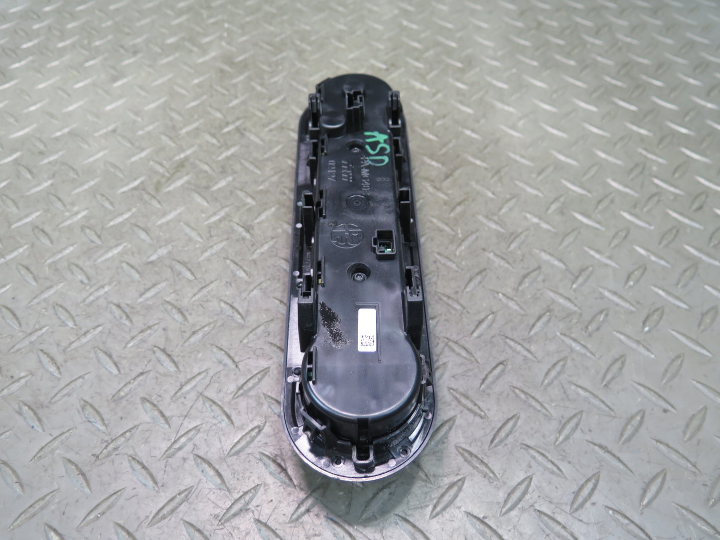 2017-2023 Alfa Romeo Stelvio A/C Climate Heater Control Switch Panel