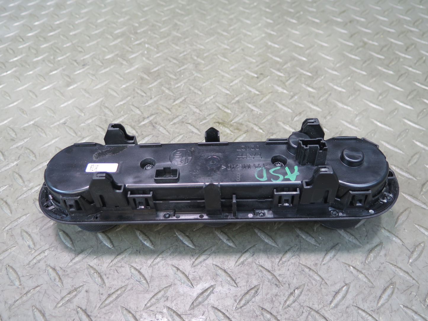 2017-2023 Alfa Romeo Stelvio A/C Climate Heater Control Switch Panel