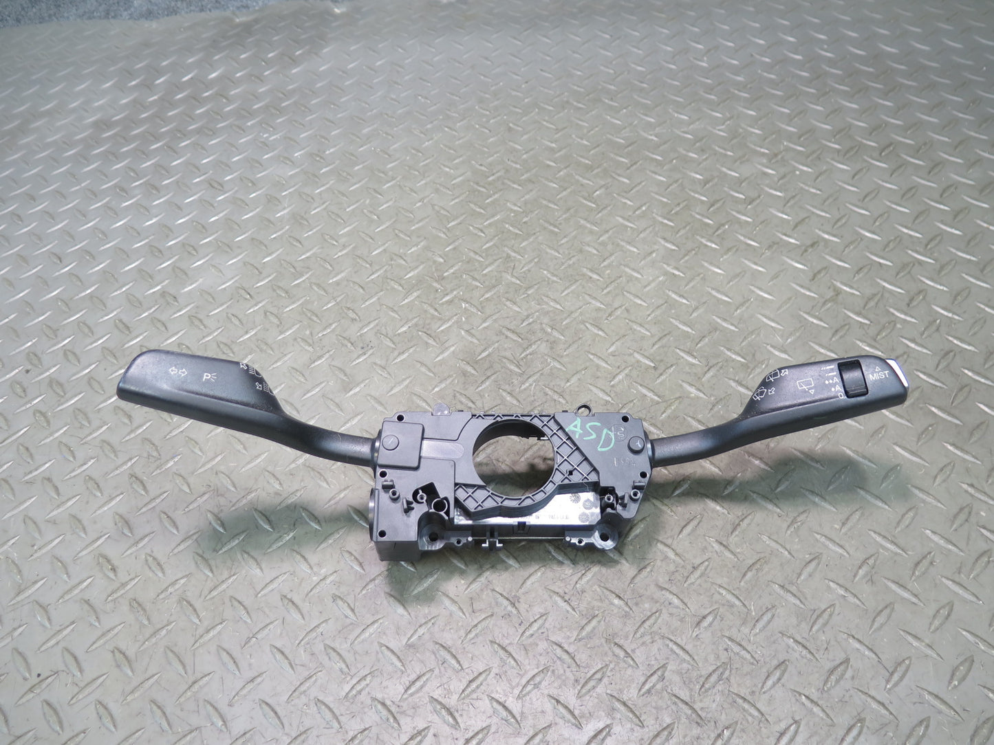 2017-2023 Alfa Romeo Stelvio Steering Column Multifunction Control Switch