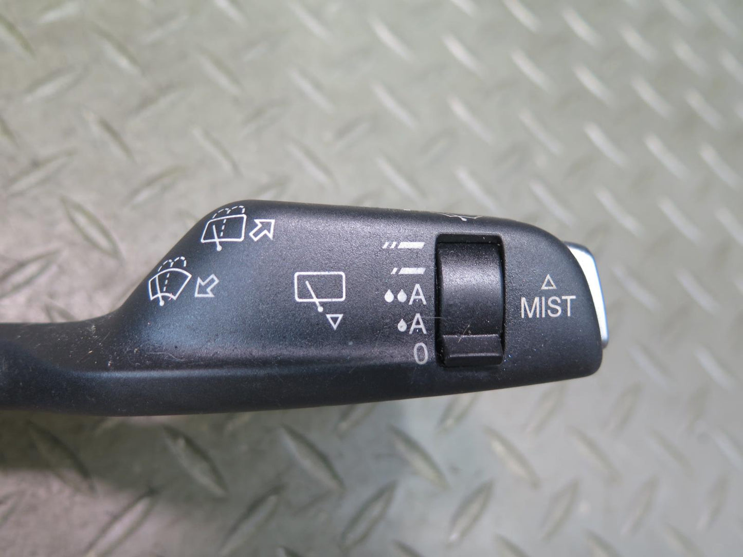 2017-2023 Alfa Romeo Stelvio Steering Column Multifunction Control Switch