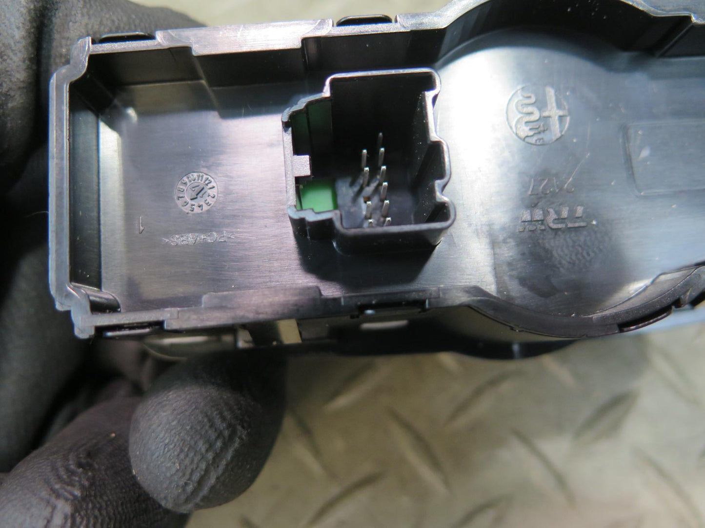 2017-2023 Alfa Romeo Stelvio Headlight Lamp Control Switch
