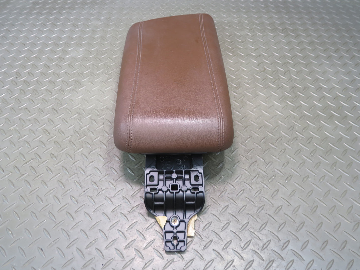 2017-2023 Alfa Romeo Stelvio Front Center Console Armrest Cover Lid Chocolate