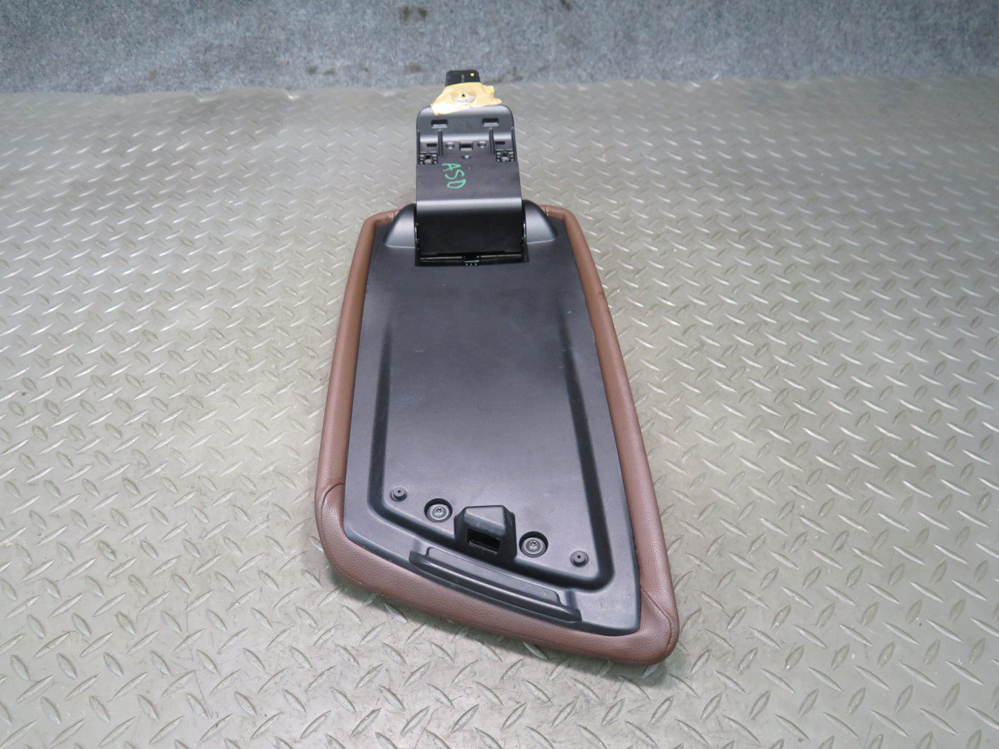 2017-2023 Alfa Romeo Stelvio Front Center Console Armrest Cover Lid Chocolate