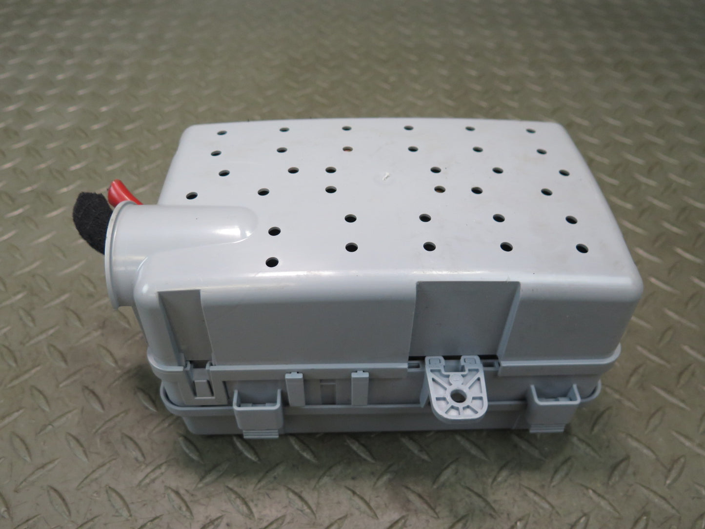 2017-2023 Alfa Romeo Stelvio Fuse Relay Junction Box Block