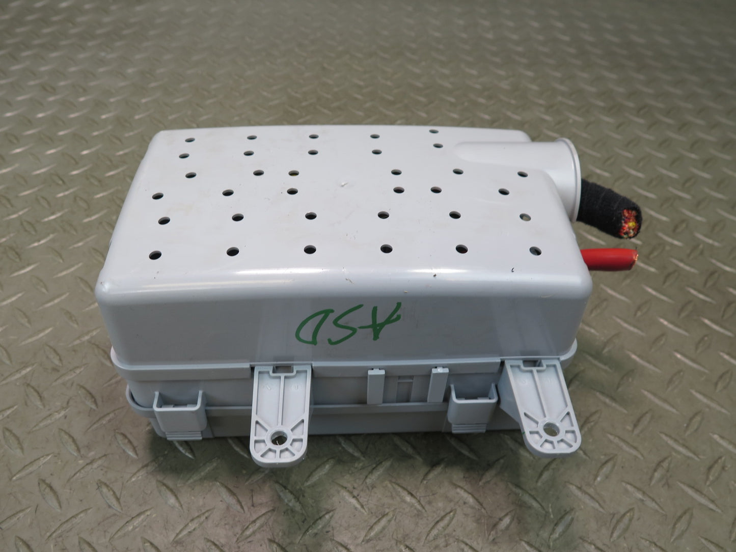 2017-2023 Alfa Romeo Stelvio Fuse Relay Junction Box Block