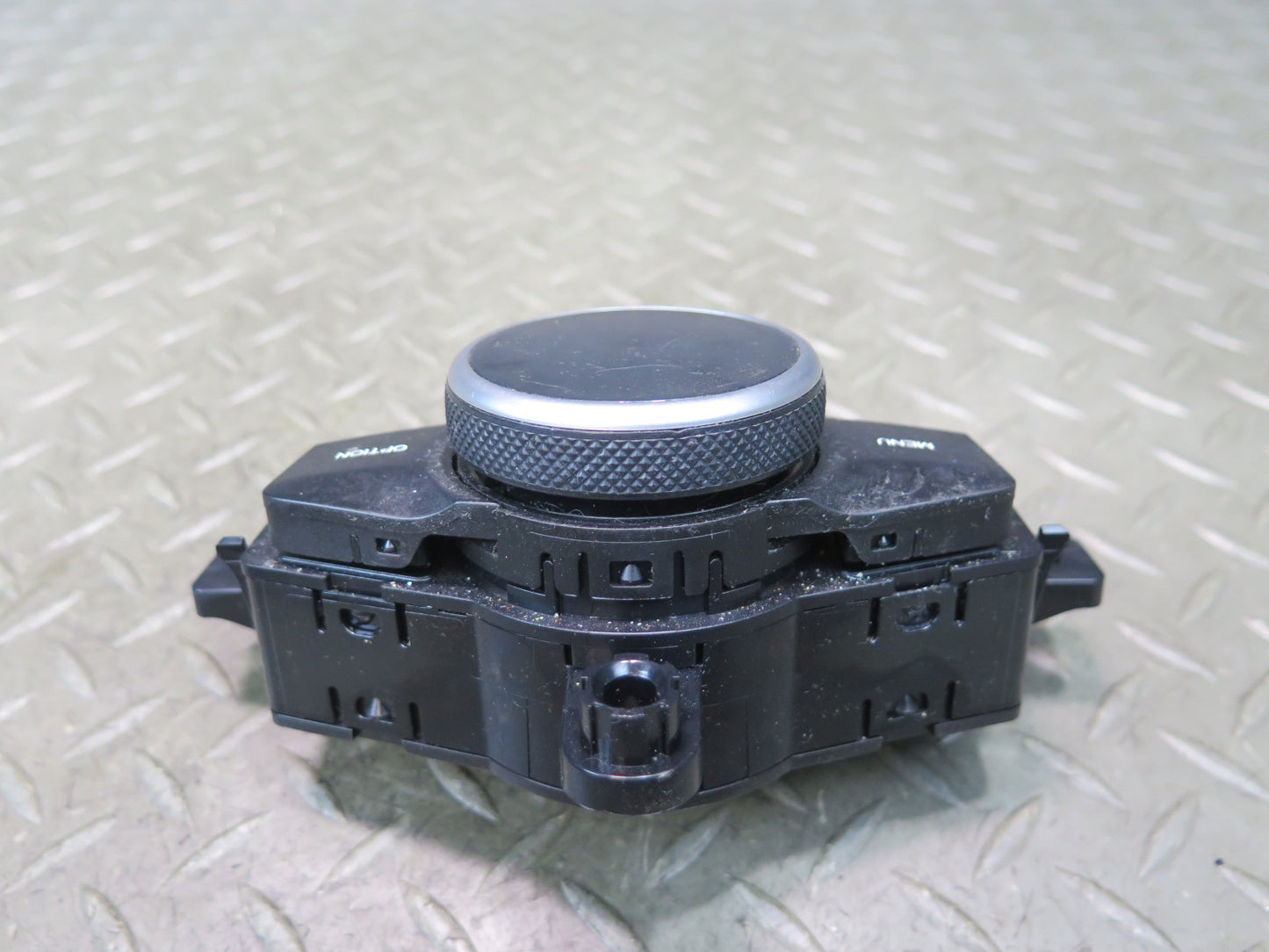 2017-2023 Alfa Romeo Stelvio Center Console Multimedia Control Switch