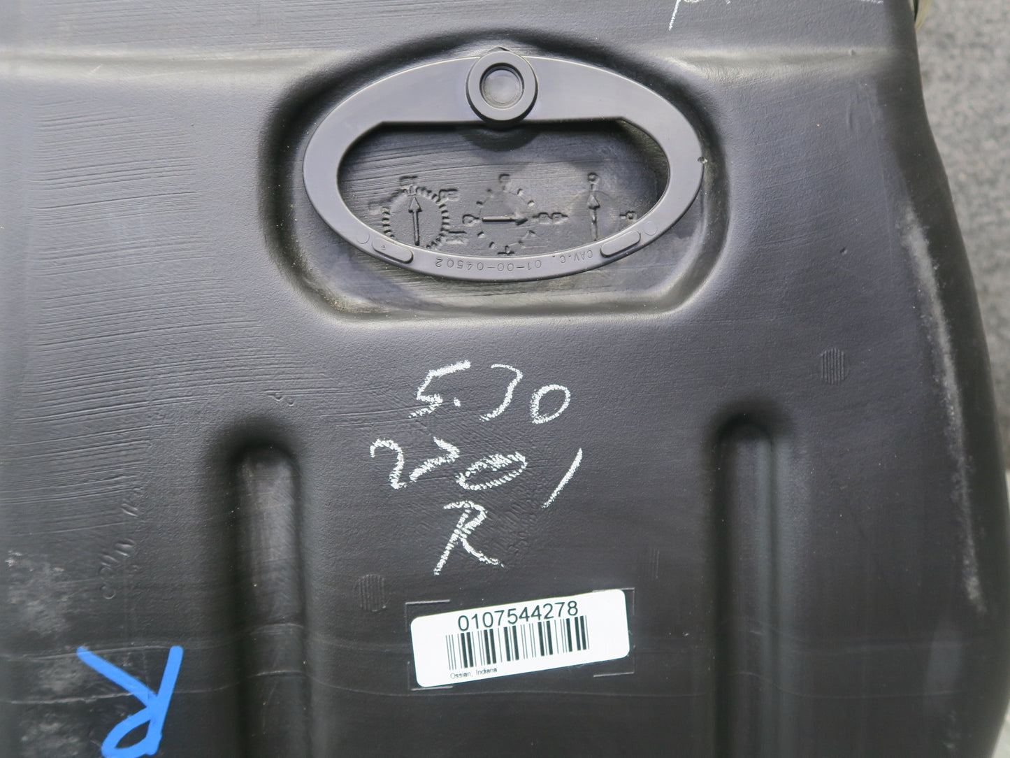05-13 Chevrolet Corvette C6 Right Fuel Tank Reservoir w Heat Shield Set OEM