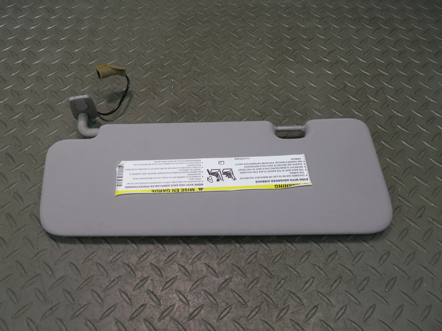 2017-2023 Alfa Romeo Stelvio Front Left & Right Side Sun Visor Set of 2