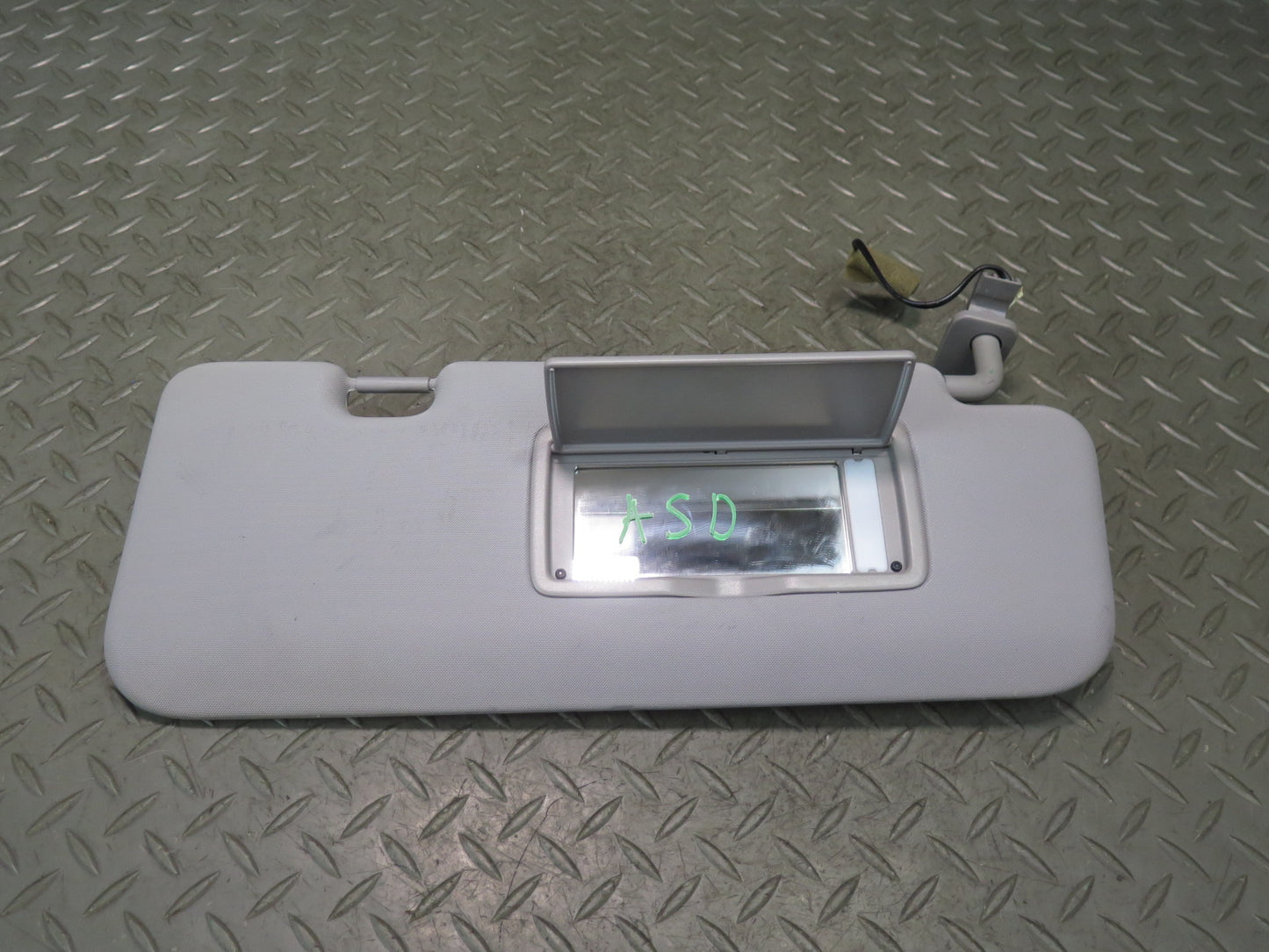 2017-2023 Alfa Romeo Stelvio Front Left & Right Side Sun Visor Set of 2