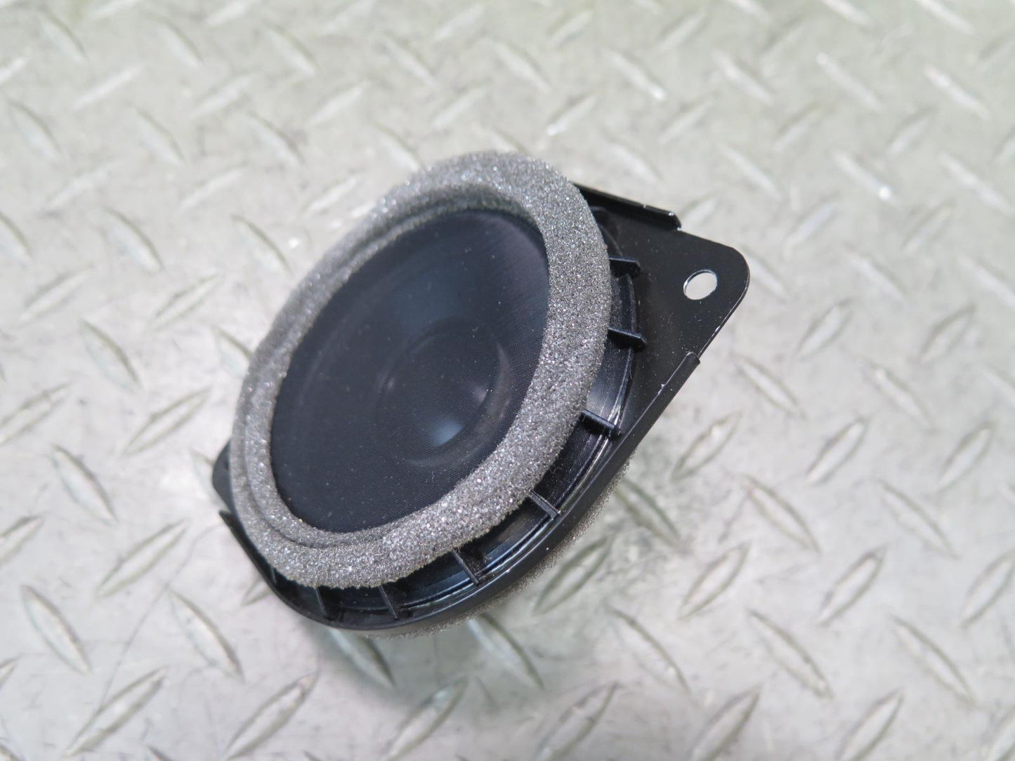 2017-2023 Alfa Romeo Stelvio Rear Left & Right Side Audio Speaker Set