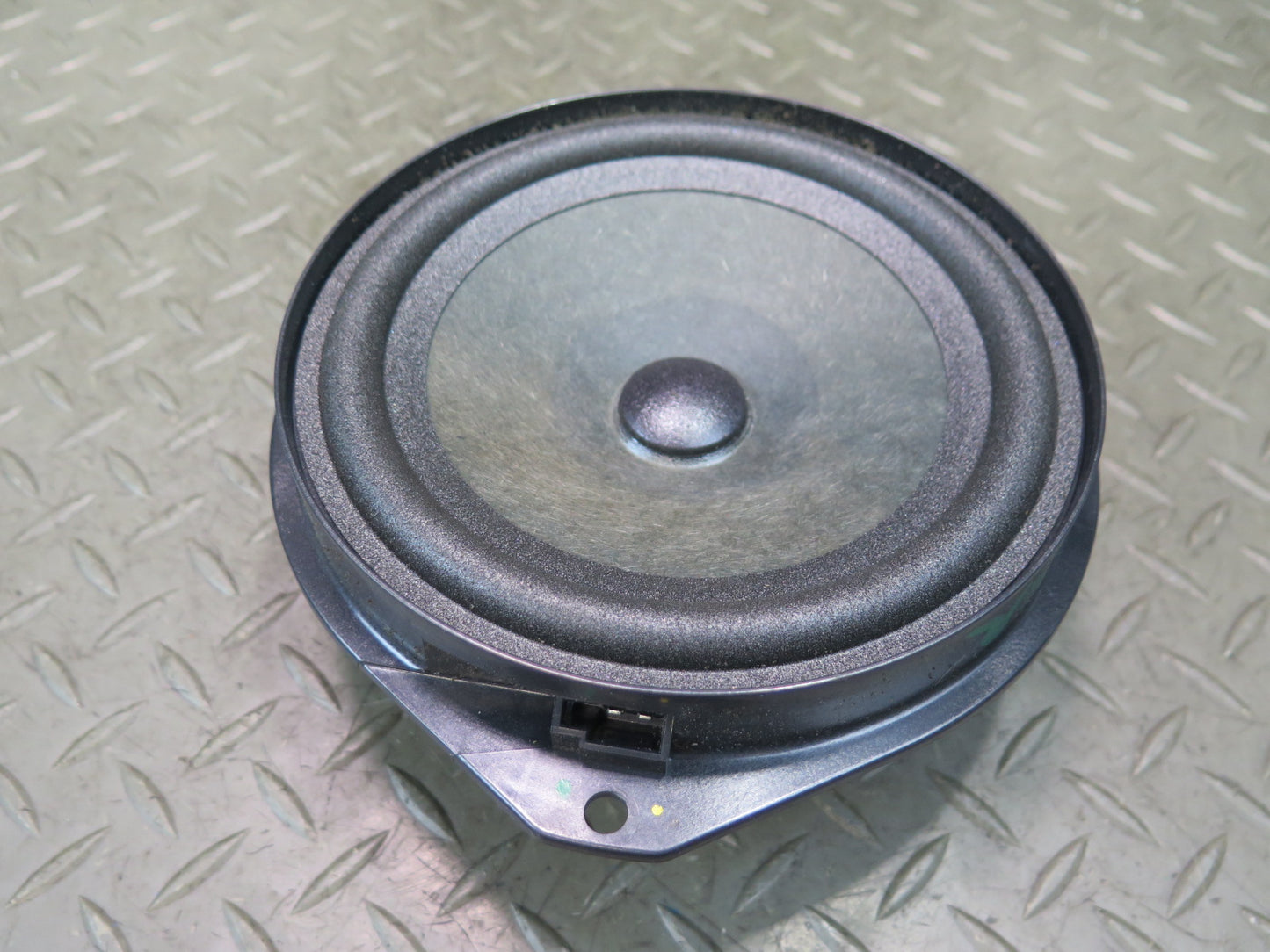 2017-2023 Alfa Romeo Stelvio Front Left & Right Side Door Audio Speaker Set