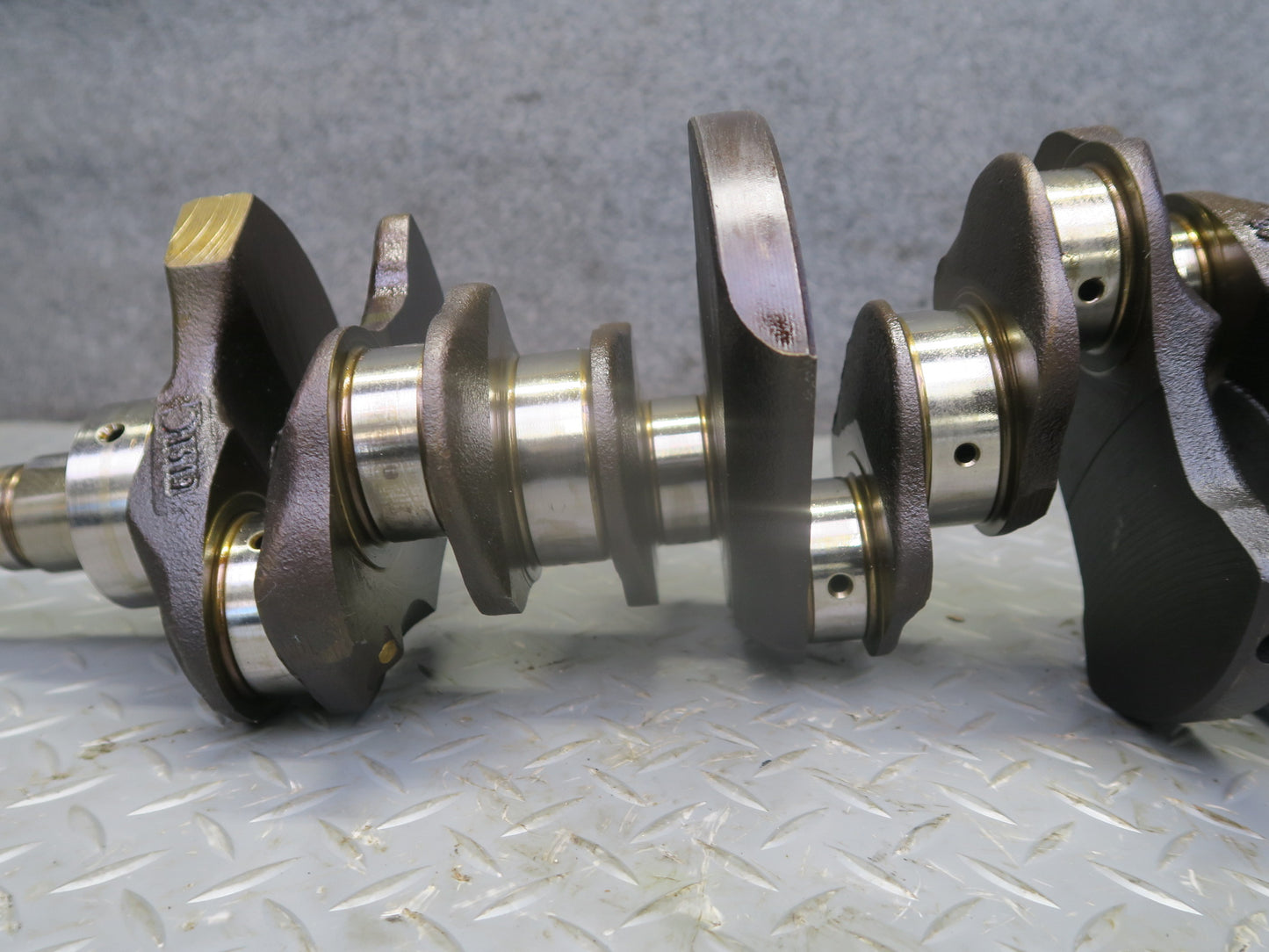 84-89 Nissan Z31 300ZX VG30E NON Turbo Engine Crankshaft OEM