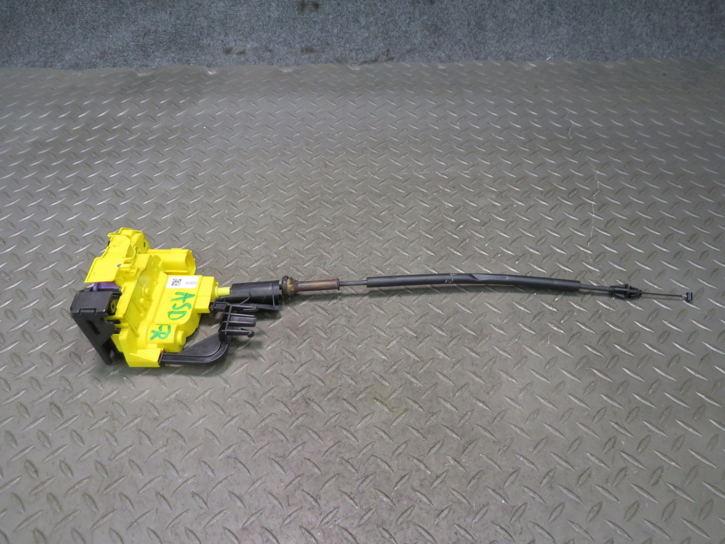 2017-2023 Alfa Romeo Stelvio Front Right Pass Side Door Lock Latch Actuator