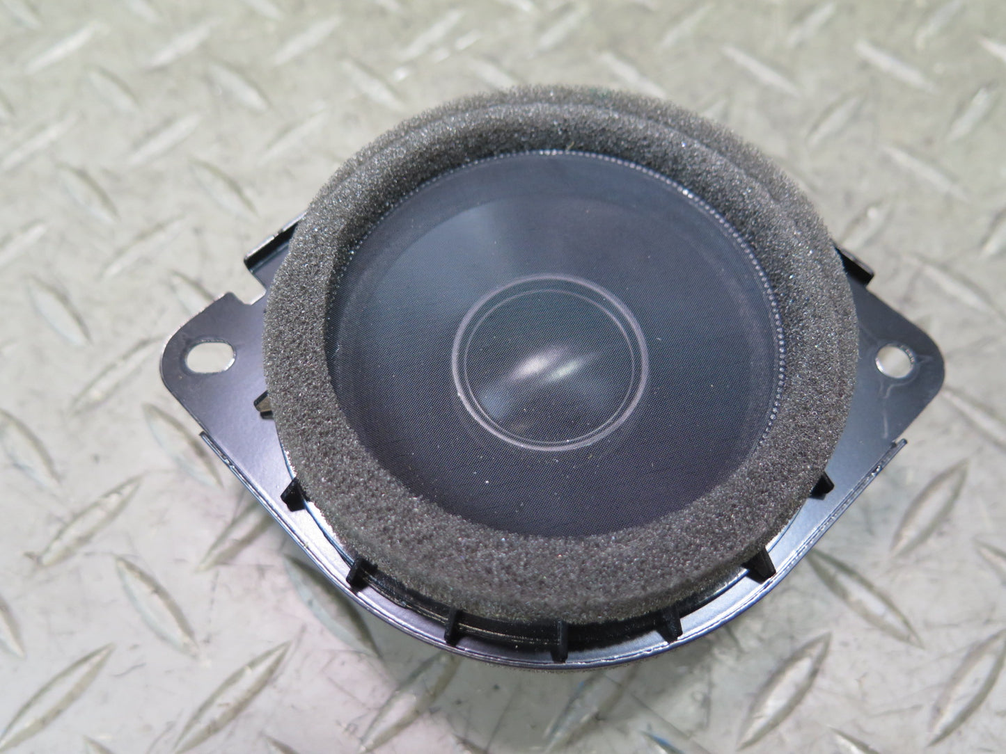 2017-2023 Alfa Romeo Stelvio Front Left & Right Side Audio Speaker Set