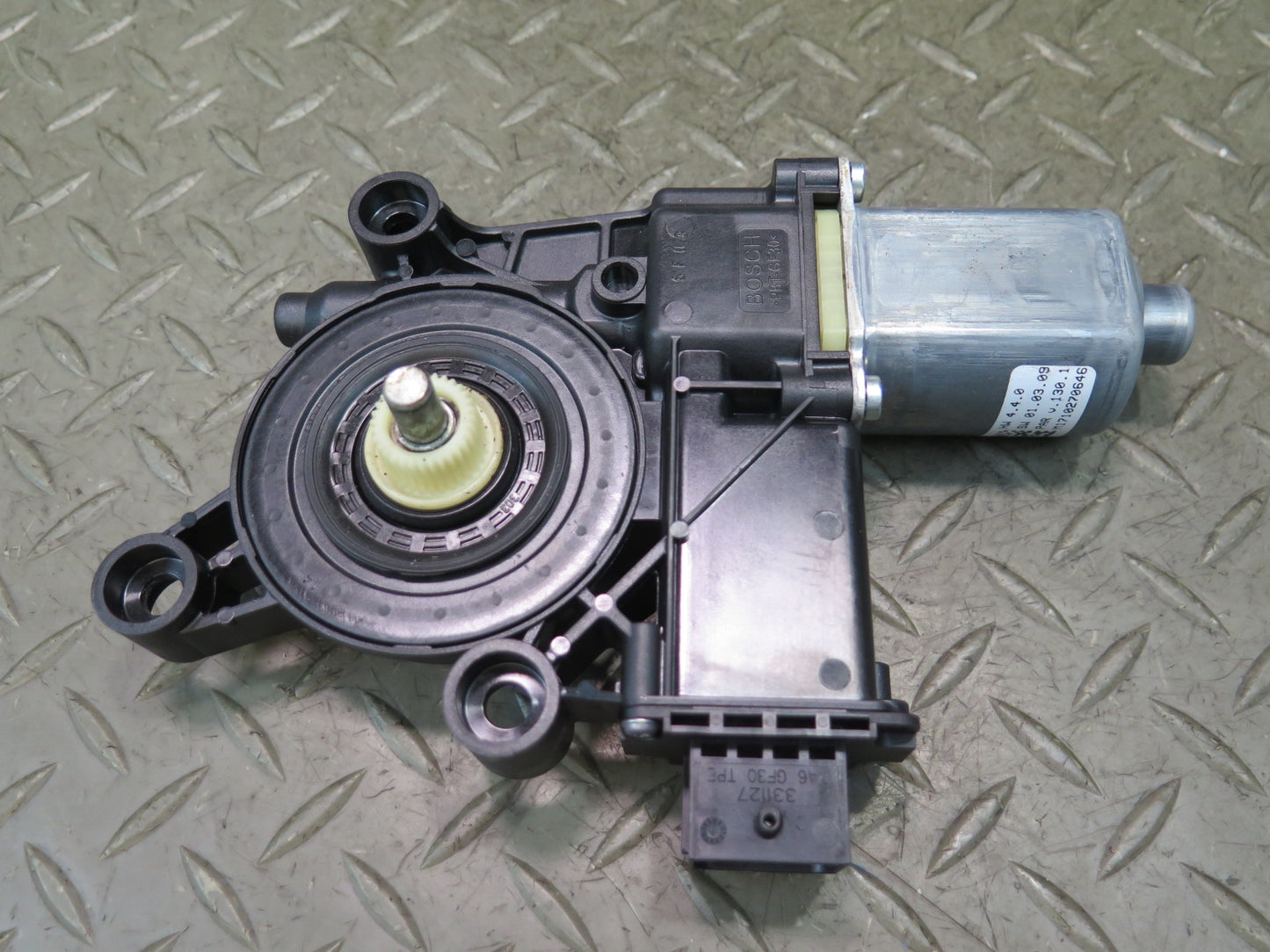 2017-2023 Alfa Romeo Stelvio Front Left Driver Side Window Regulator Motor