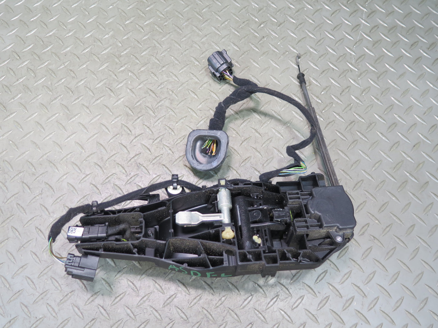 2017-2023 Alfa Romeo Stelvio Front Left Driver Side Exterior Door Handle