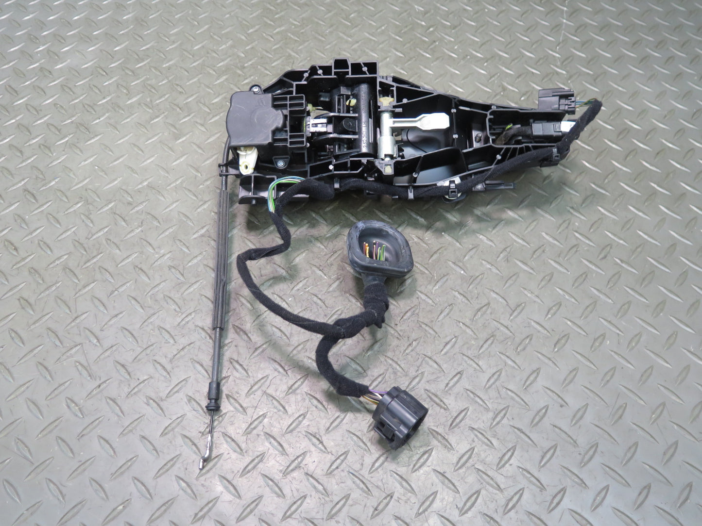 2017-2023 Alfa Romeo Stelvio Front Left Driver Side Exterior Door Handle