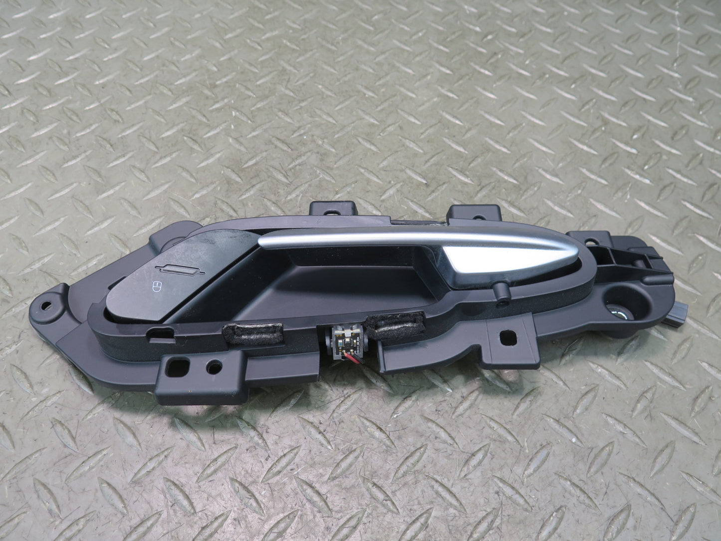 2017-2023 Alfa Romeo Stelvio Rear Left Driver Side Interior Door Handle