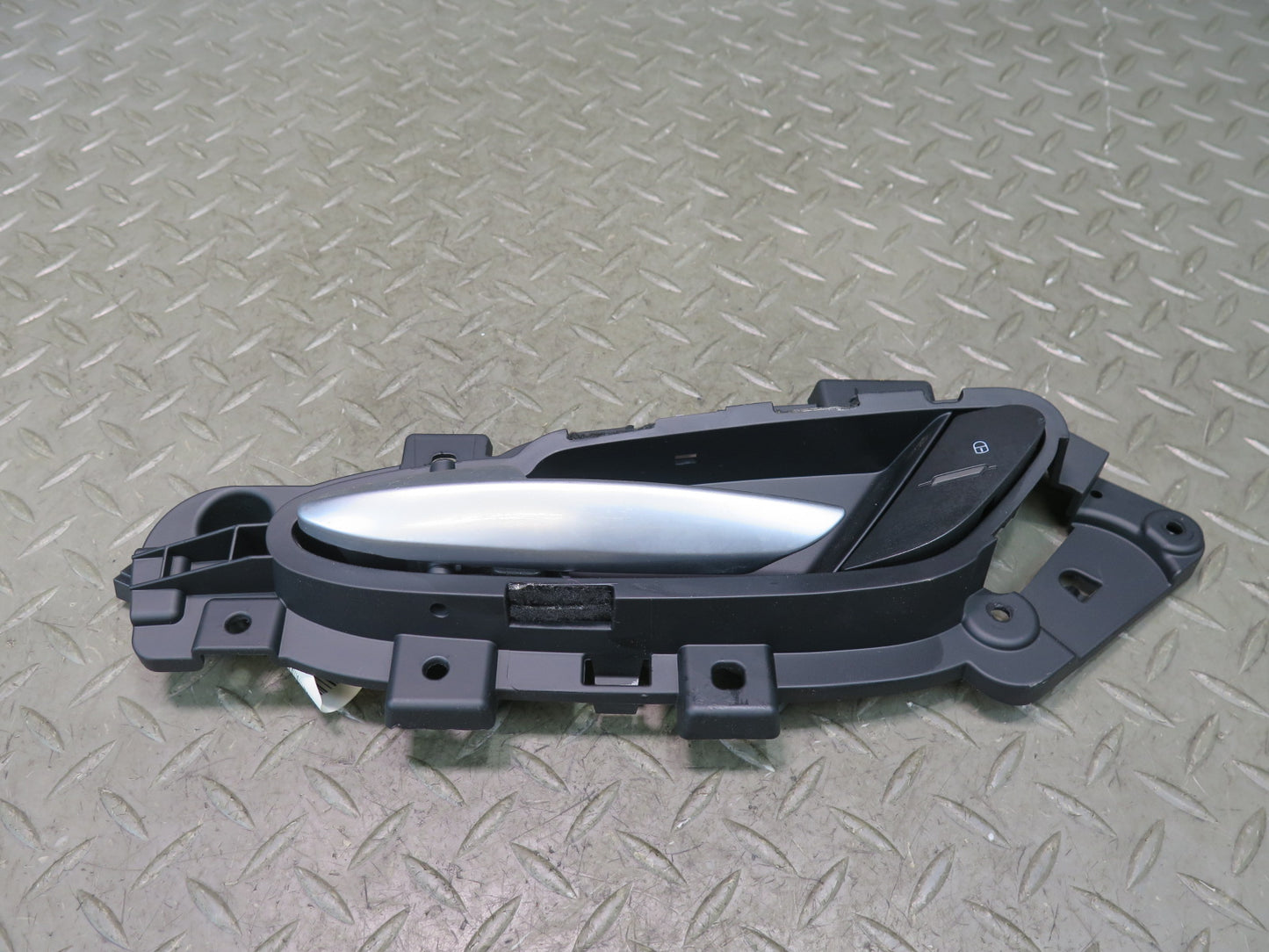 2017-2023 Alfa Romeo Stelvio Rear Left Driver Side Interior Door Handle
