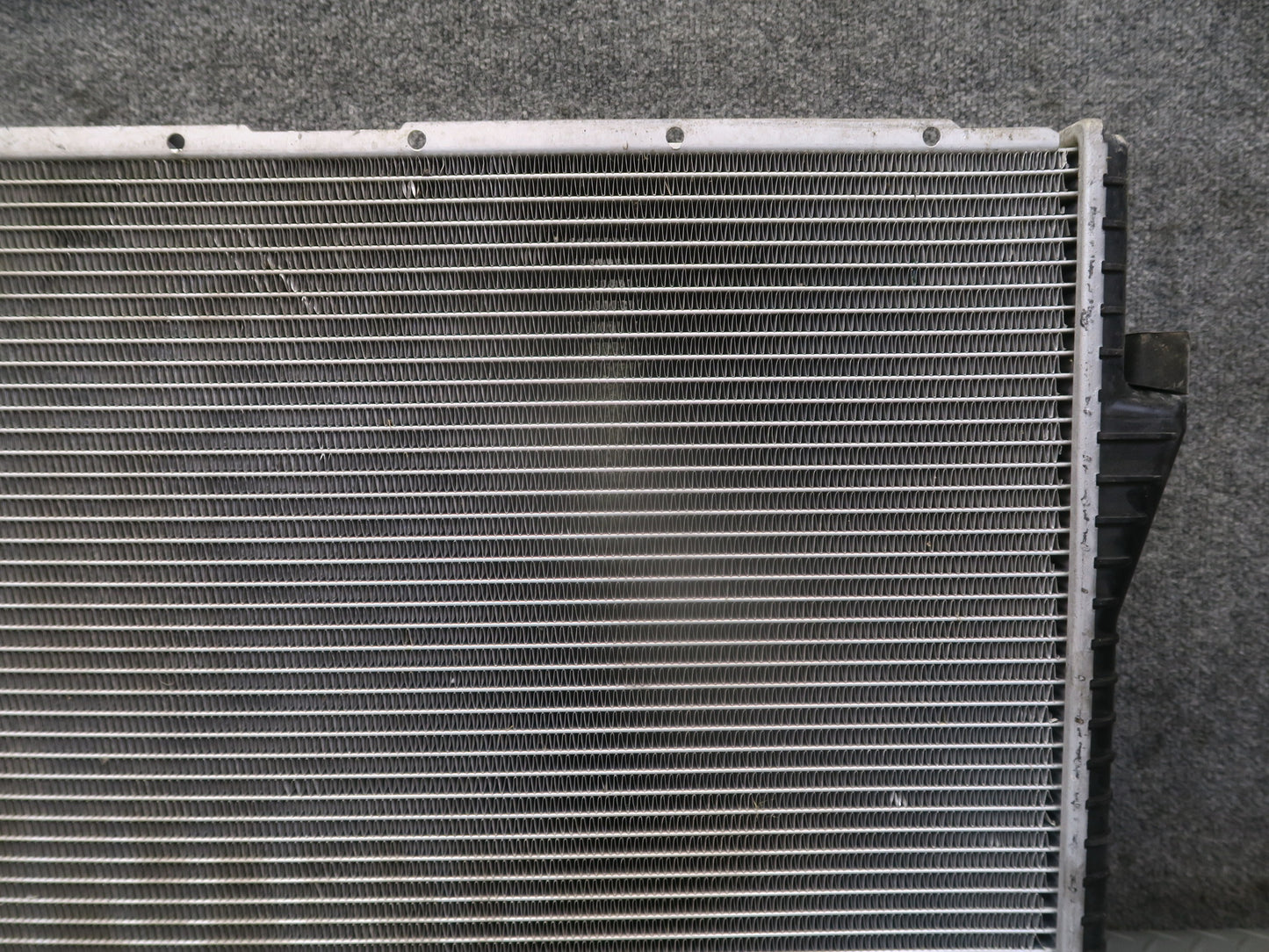 99-03 BMW E39 540ia 4.4L M62 A/T Engine Cooling Radiator Spectra CU2285