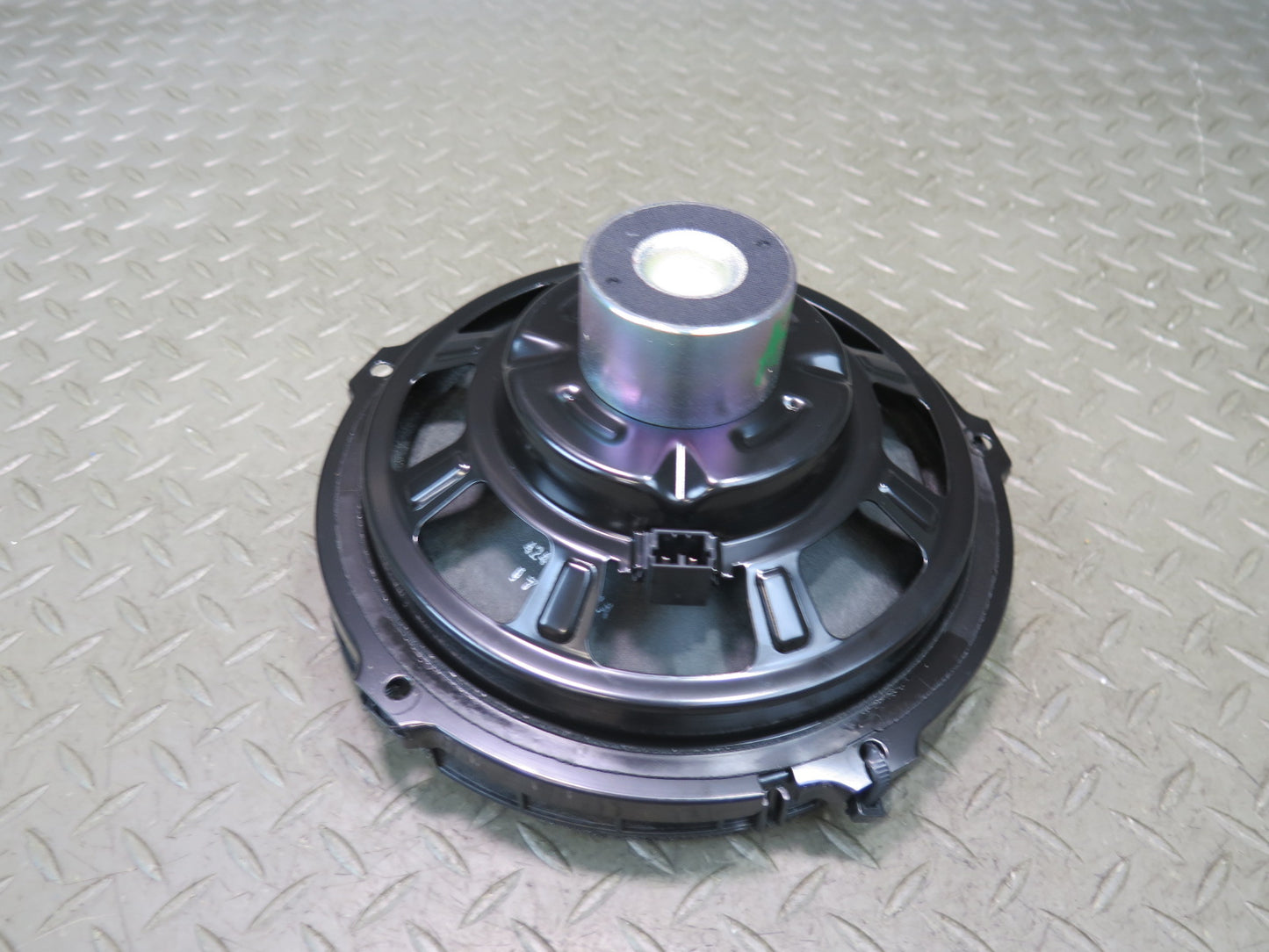 2017-2023 Alfa Romeo Stelvio Rear Trunk Subwoofer Audio Speaker
