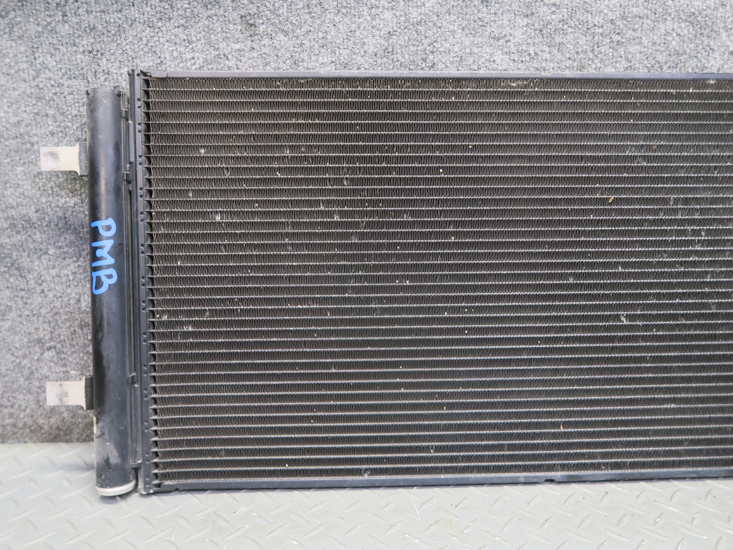 2015-2018 Porsche Macan Turbo 3.6L Engine A/C Air Condition Condenser
