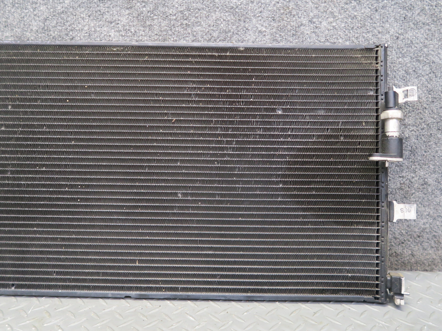 2015-2018 Porsche Macan Turbo 3.6L Engine A/C Air Condition Condenser