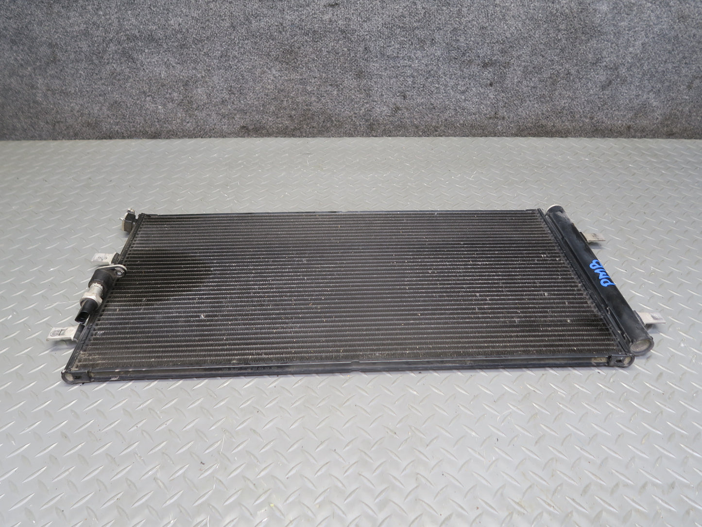 2015-2018 Porsche Macan Turbo 3.6L Engine A/C Air Condition Condenser