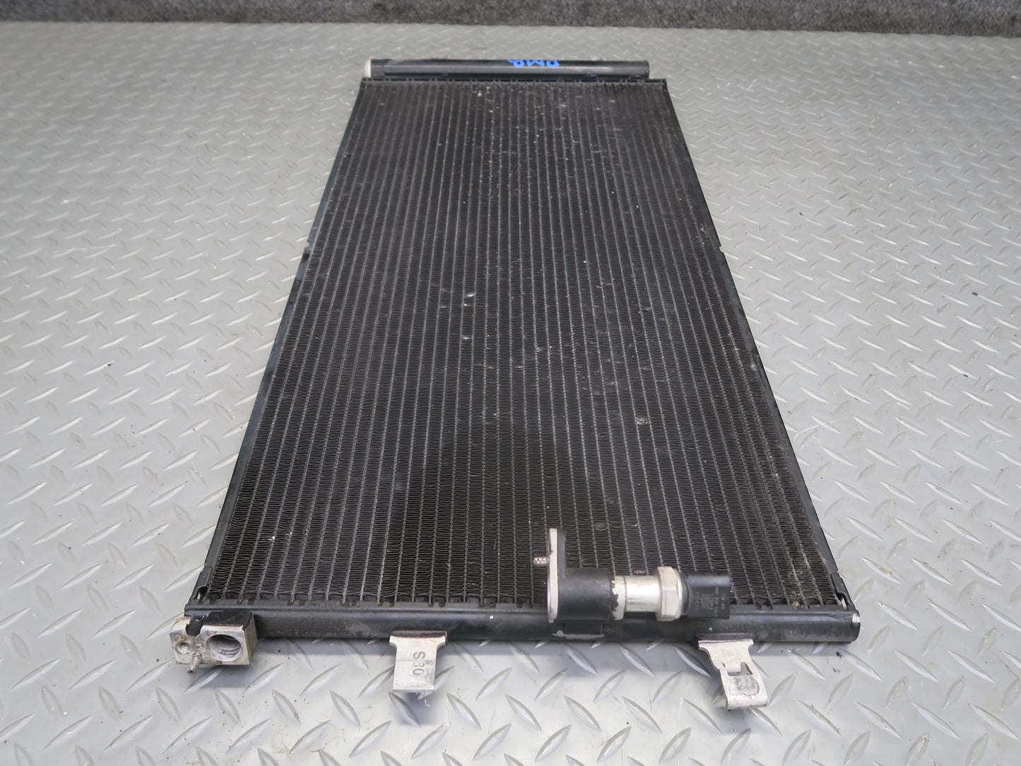2015-2018 Porsche Macan Turbo 3.6L Engine A/C Air Condition Condenser