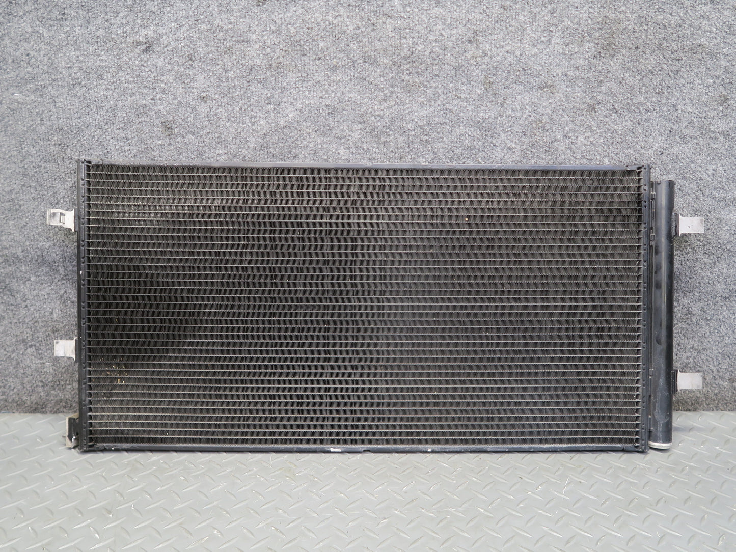 2015-2018 Porsche Macan Turbo 3.6L Engine A/C Air Condition Condenser