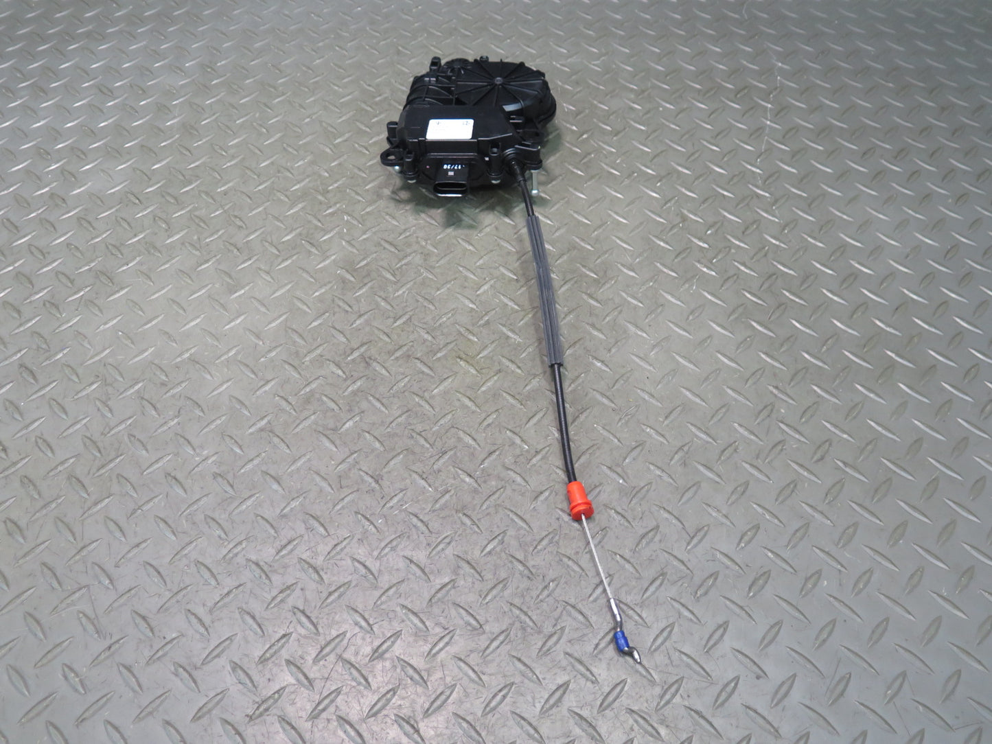 2017-2023 Alfa Romeo Stelvio Rear Trunk Lid Lift Gate Lock Latch Actuator