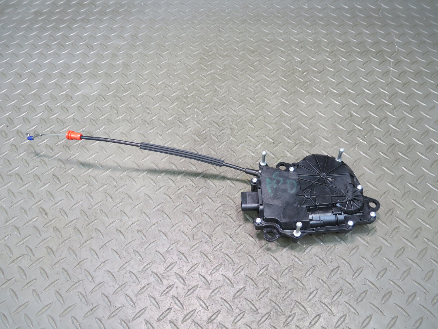 2017-2023 Alfa Romeo Stelvio Rear Trunk Lid Lift Gate Lock Latch Actuator