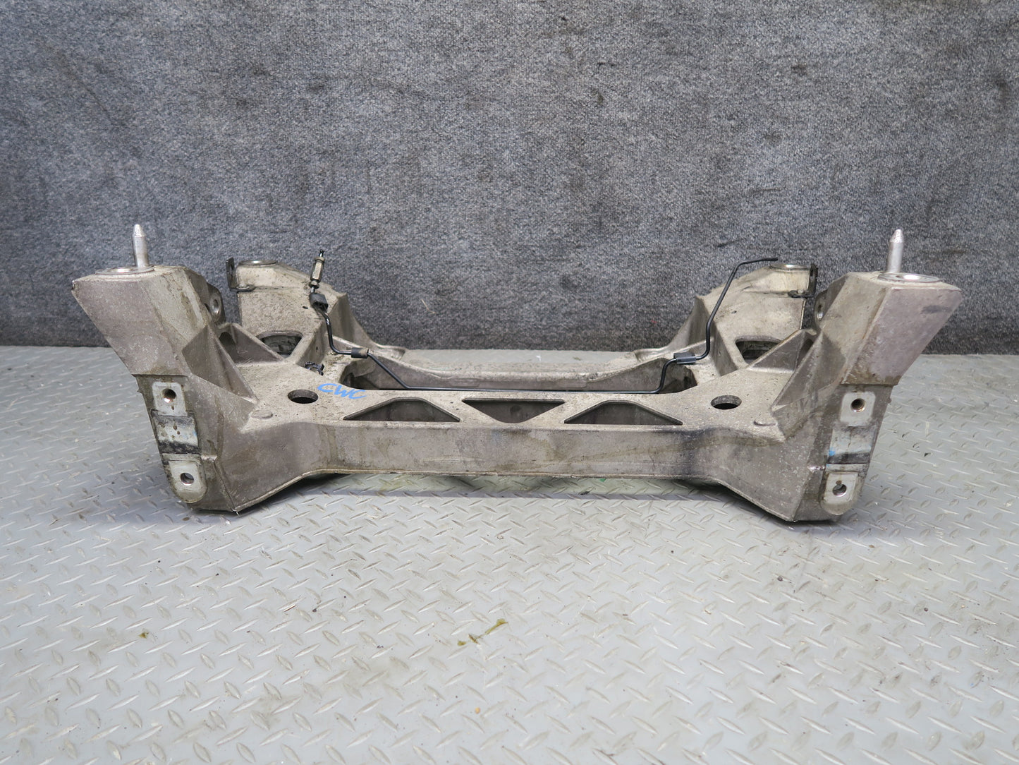 05-08 Chevrolet Corvette C6 Rear Suspension Subframe Crossmember Carrier OEM