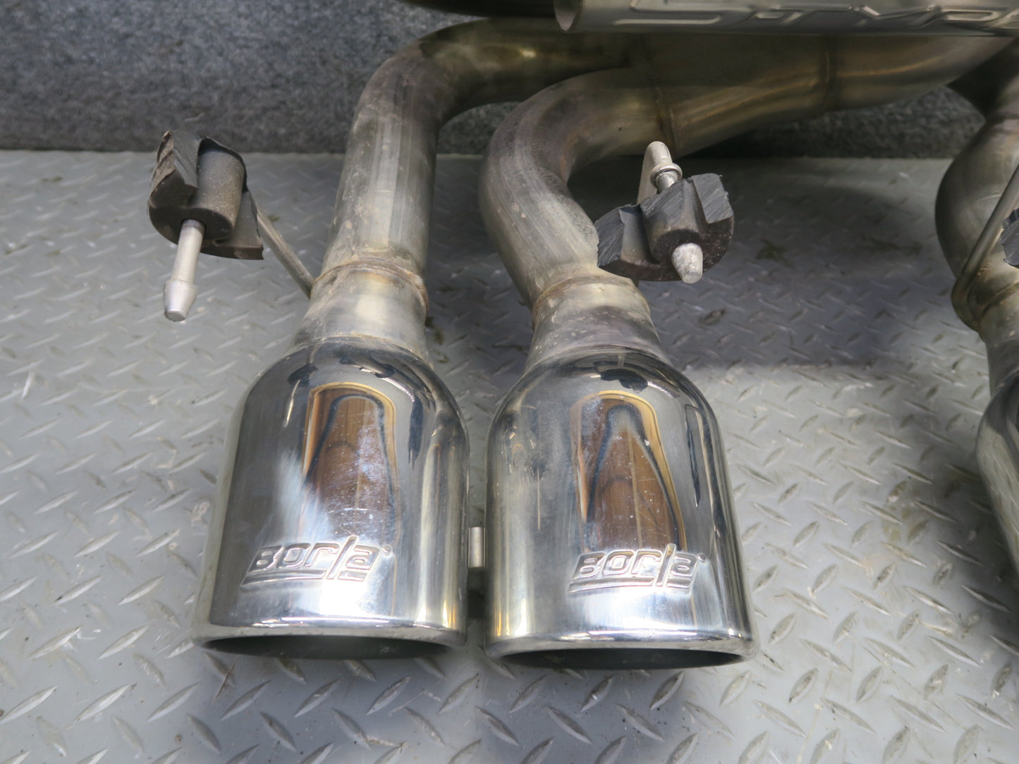 05-08 Chevrolet Corvette C6 6.0L 6.2L Borla Rear Exhaust Muffler Assembly