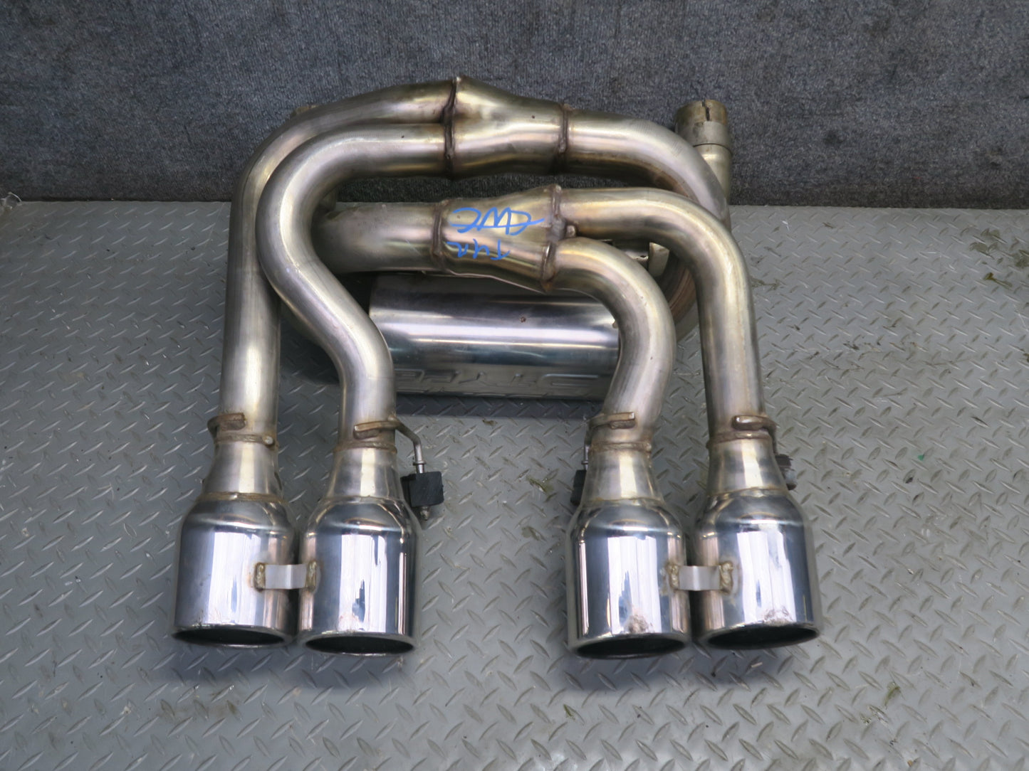05-08 Chevrolet Corvette C6 6.0L 6.2L Borla Rear Exhaust Muffler Assembly