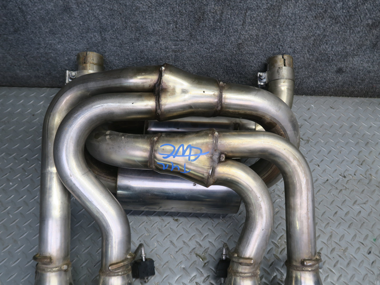 05-08 Chevrolet Corvette C6 6.0L 6.2L Borla Rear Exhaust Muffler Assembly