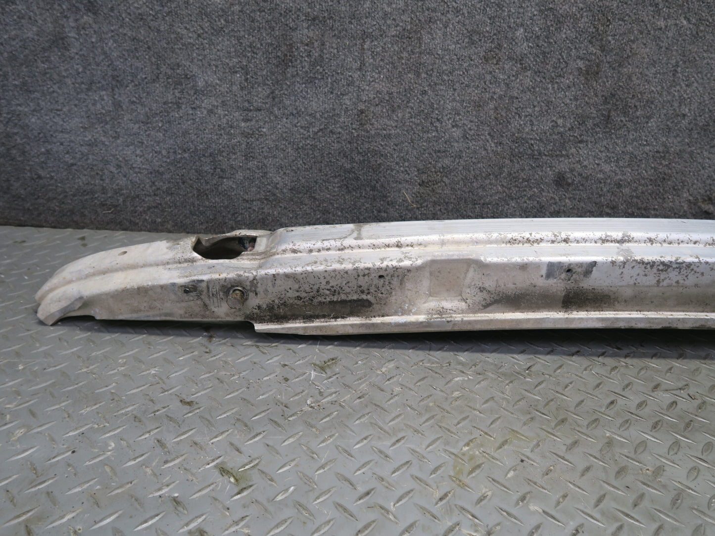 97-03 BMW E39 540i 528i Sedan Rear Bumper Reinforcement Impact Bar OEM