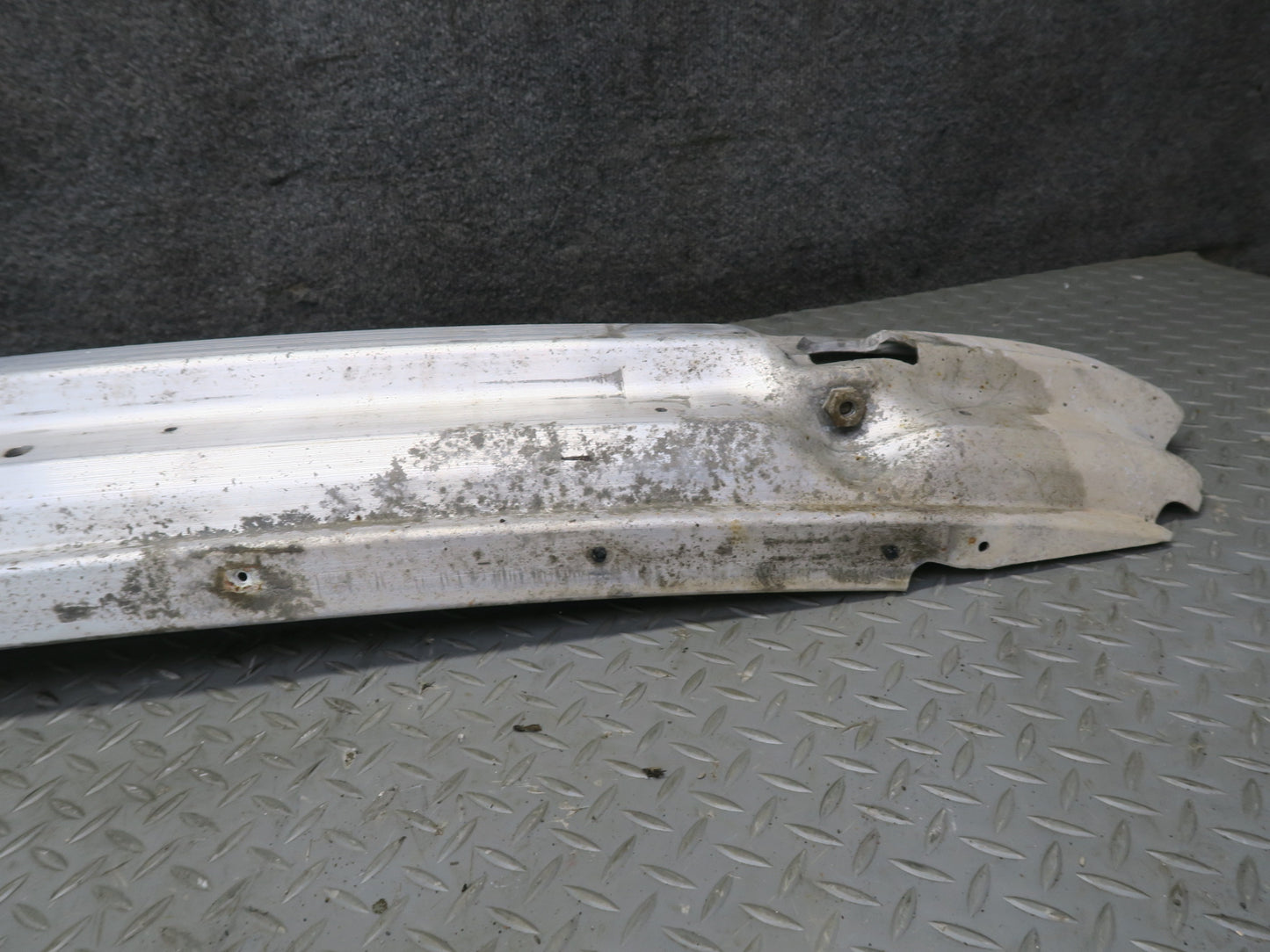 97-03 BMW E39 540i 528i Sedan Rear Bumper Reinforcement Impact Bar OEM