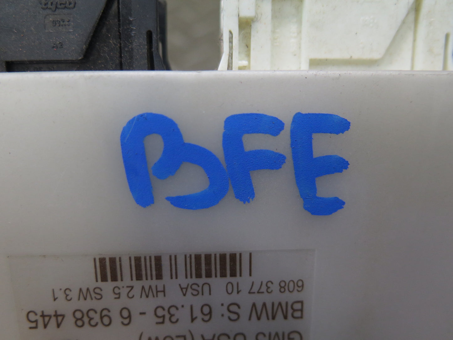 01-03 BMW E39 540ia BCM Body Control Module Unit 6938445 OEM