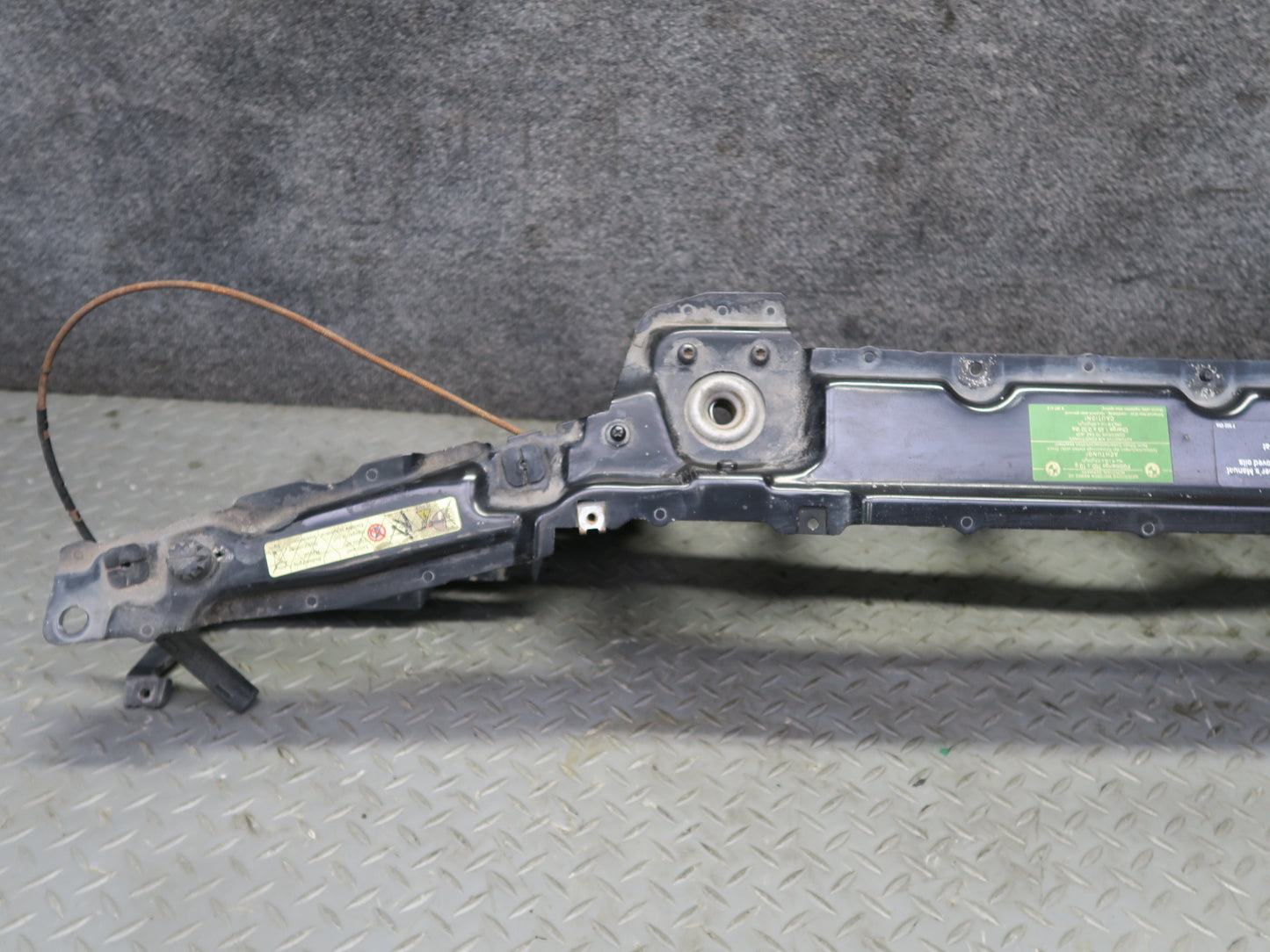 97-03 BMW E39 540ia Front Radiator Support w Front Shock Absorber Set OEM