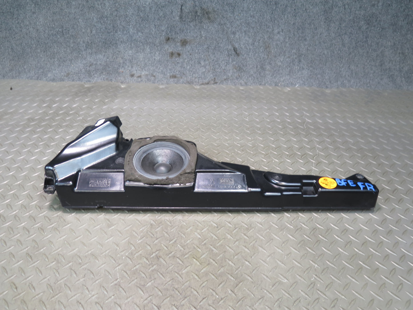 97-03 BMW E39 540ia Front Right Door TOP Hifi Speaker Box 8369066 OEM